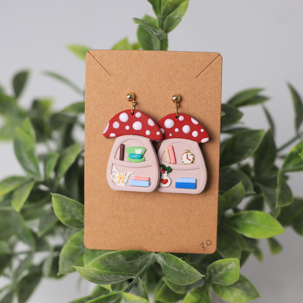 Alice in Wonderland Bookshelves